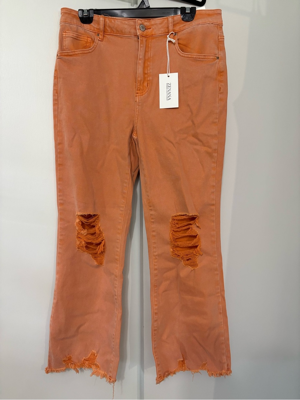 NWT Zenana size large (12-14) high-rise orange distressed straight leg jeans